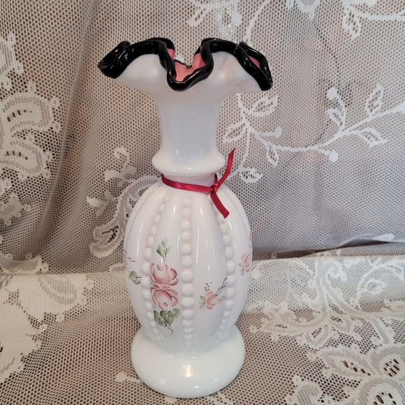 Vintage Signed Fenton Vase Hand Painted Beaded Milk Glass - Picture 7 of 12